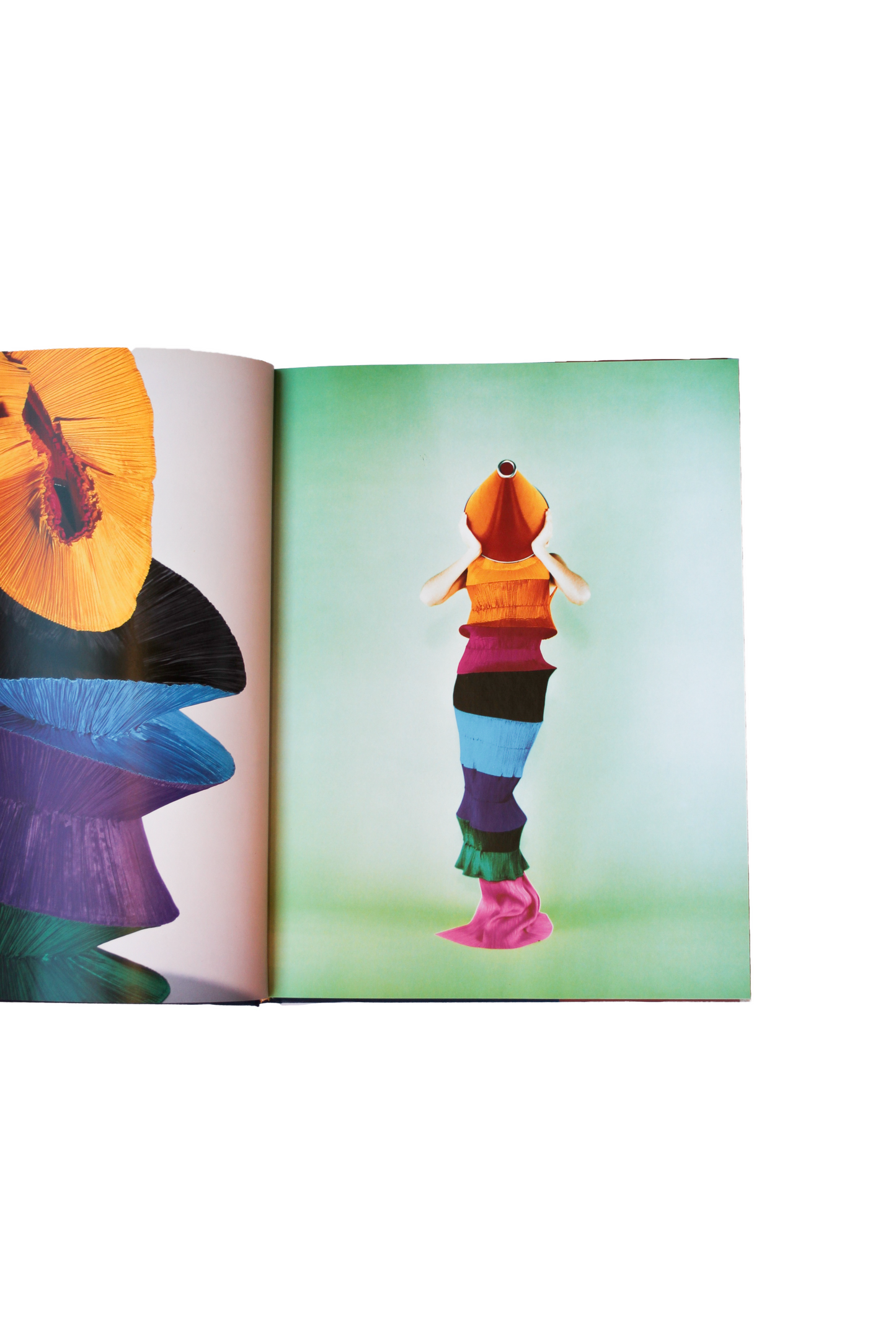 LIVRE ISSEY MIYAKE