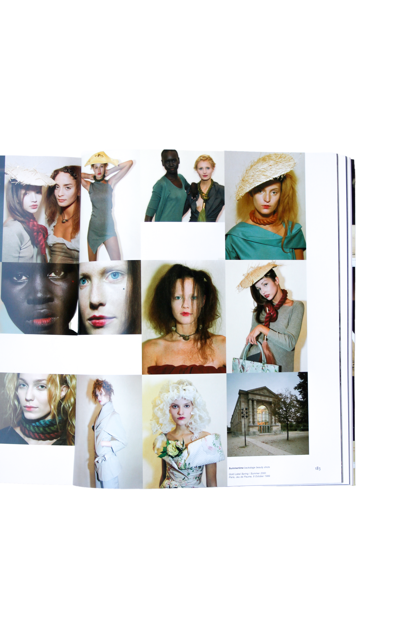 LIVRE VIVIENNE WESTWOOD